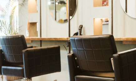 Hair Contrast: Friseur in Landsberg am Lech