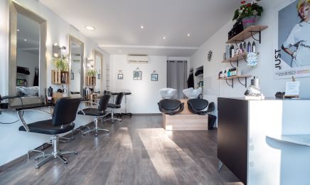 Au Detour d’Une Coupe : Coiffeur à Veauche