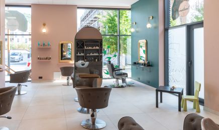 Instant Coiffure  : Manucure à Clermont-Ferrand