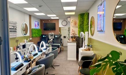 Chloé Beauty Nails  : Manucure à Marseille