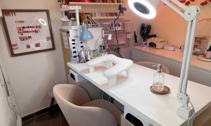 Atelier Nahoonë : Manucure à Le Perray-en-Yvelines