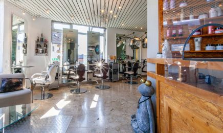 le cube : Coiffeur à Poisy