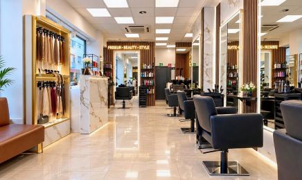 Friseur CJ Beauty and Style: Kosmetikstudio in Mannheim