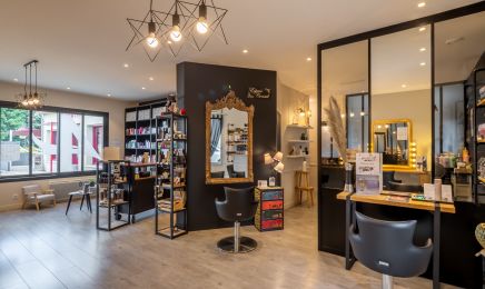 Les Cheveux en Quatre : Coiffeur à Chauray