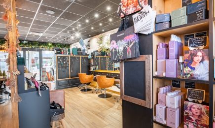 Art et Style Coiffure : Coiffeur à Saint-Estève