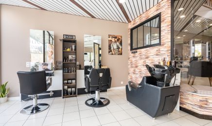 L’instant coiffure & beauté : Institut de beauté à Broons