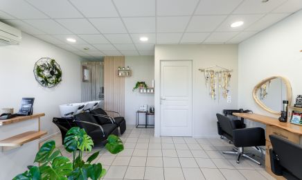 Karine Coiffure : Coiffeur à Briscous