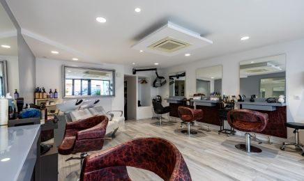 Armony Coiffure & Prothésiste ongulaire : Coiffeur à Maule
