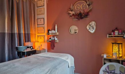 Une Pause avec Dadoune - KOBIDO / MASSAGE VISAGE LIFTANT  : Coiffeur à Marignane