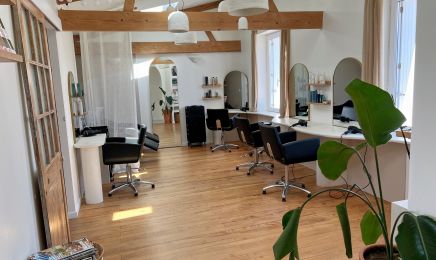 Marion Coiffures et Nomade Manucure  : Coiffeur à Puilboreau