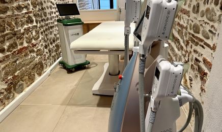 Vibe Aesthétic : Institut de beauté à Montluel