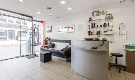 Les Ciseaux de l'Or : Coiffeur à Touques