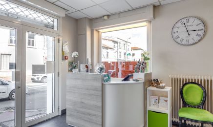Institut Chamarelle : Manucure à Décines-Charpieu