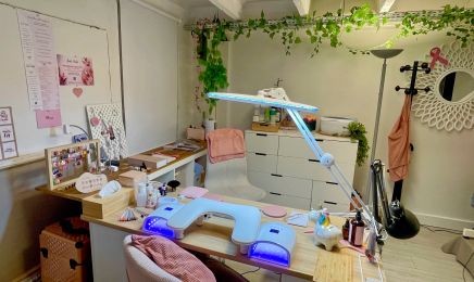 Audii Nails studio : Institut de beauté à Feucherolles