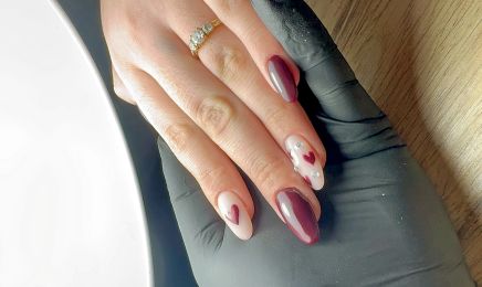 Ongle By M, Rehaussement de cils - Browlift - Nail Art - Pose capsules  : Institut de beauté à Clouange