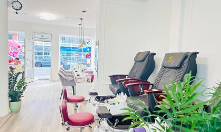 PhaLe Nails - München: Kosmetikstudio in München