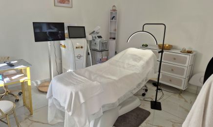 H.M BEAUTY SALON - StellaglitterNails    : Manucure à Marseille