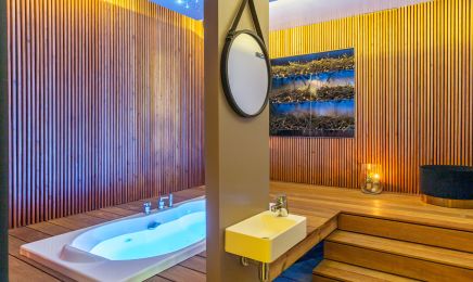 ENTRE LES MAINS DE SARAH : Spa à Neufgrange