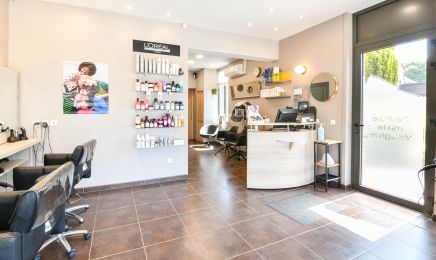 Il ou Elle : Coiffeur à Préseau