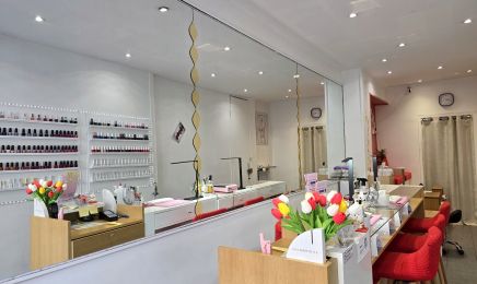 Léa Nails : Manucure à Paris