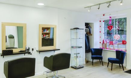 Aux Reflets D'aurore : Institut de beauté à Trélivan