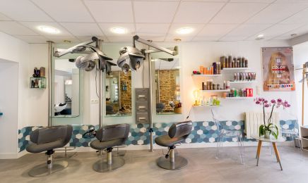 UNIV'HAIR : Coiffeur à Elven
