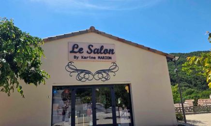 Coco Barber ( Chez Le Salon by Karine MARION ) : Coiffeur à Saint-Julien-en-Saint-Alban