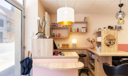 Ducret Aurelie les ciseaux de lili : Coiffeur à Bletterans