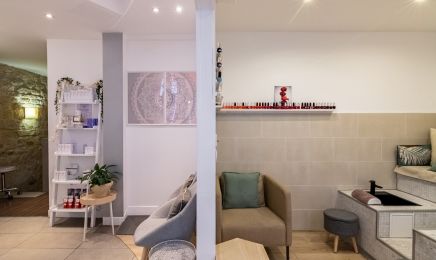 SPA des Abbesses : Manucure à Paris