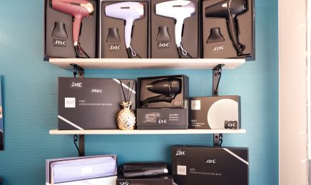 Le Salon de Mylène : Coiffeur à Plouvara