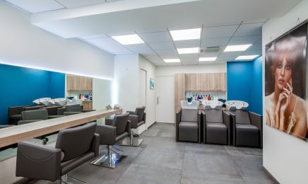 Salon Arlette ( et devenue A BELLI CAPELLI )  : Coiffeur à Oullins