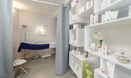 aux p’tits soins : Manucure à Moirax