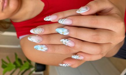 AH Nail : Manucure à Limas