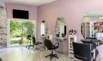 L’air du temps : Coiffeur à Saint-Aubin-le-Cloud