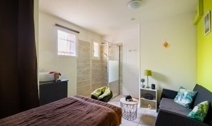 Spa Solina : Manucure à Corneilhan
