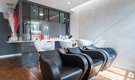 Rive Gauche Coiffeur : Coiffeur à Niort