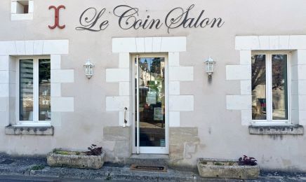 Le coin salon by Barber et Barbie : Coiffeur à Luzillé