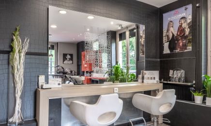 Giulian coiffeur de l’ile barbe : Coiffeur à Lyon