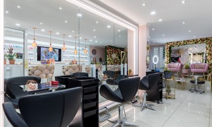 AR Studio  : Institut de beauté à Paris