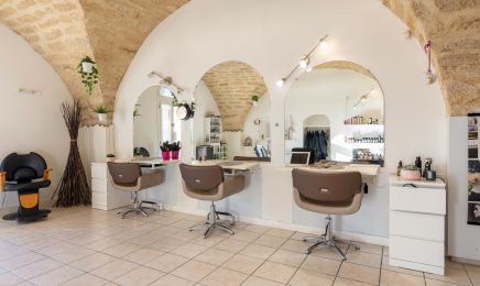 Emy Coup’ et Coiff’ : Coiffeur à Montbazin