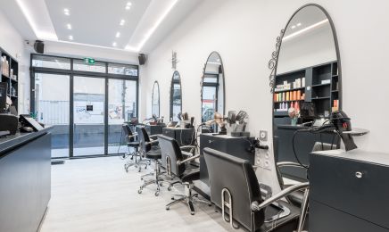 M-Ka Coiffures  : Barbier à Courbevoie