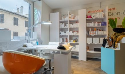 A.M Forme et Beauté : Manucure à Brignais