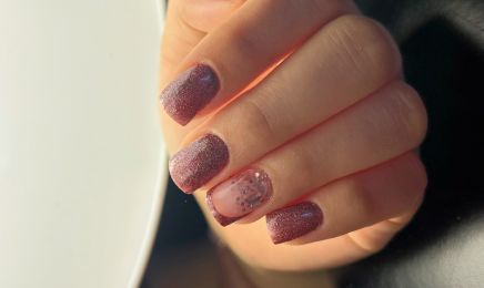 Nails by Mge  : Manucure à Beauvoir-de-Marc