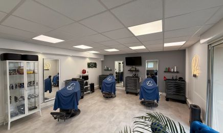 Pin's Barber : Barbier à Blagnac