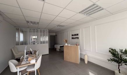 Maison Beauté : Manucure à Istres