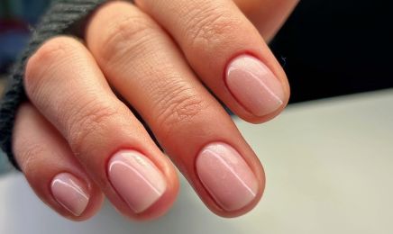 Nails by Laura  : Institut de beauté à Ully-Saint-Georges