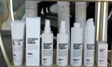 Salon 9 Eme Avenue By Aurore : Barbier à Vannes