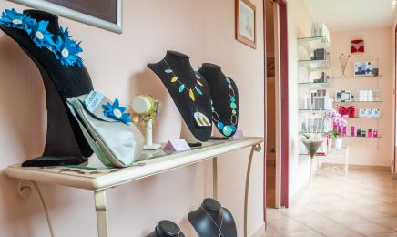 Institut Caro'ligne : Institut de beauté à Villeneuve-les-Sablons
