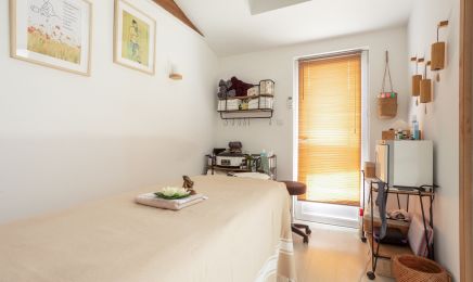 Cabinet Quan Àm  : Institut de beauté à Le Bouscat