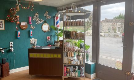 Corin'hair styl : Coiffeur à Montlieu-la-Garde